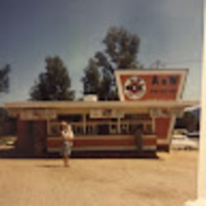 Meet your Posher, Linda